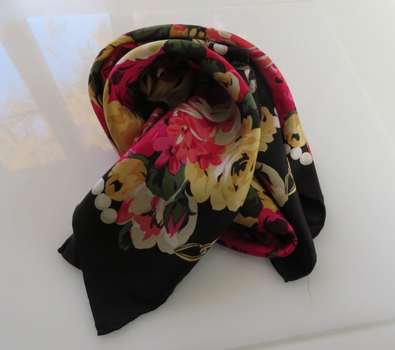 Rose silk scarf Glorious colors string of pearls … - image 2