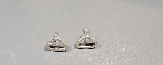 heart earrings designer nineties stud pierced