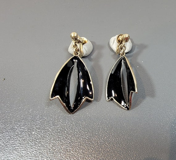 Scandinavian enamel shop jewelry