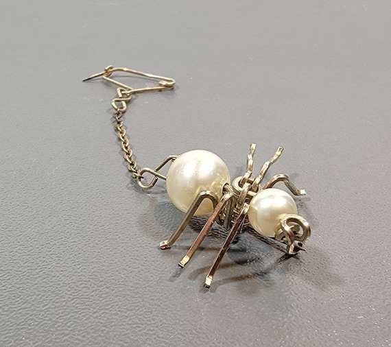 bug brooch faux pearls gold tone metal