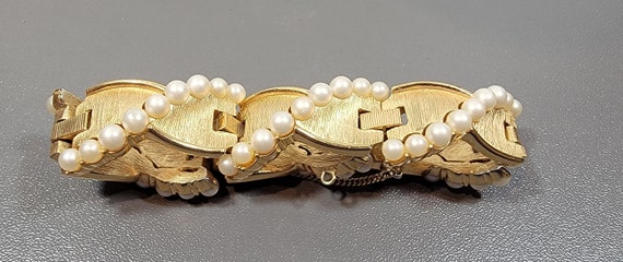 trifari bracelet pearl top quality gold tone links