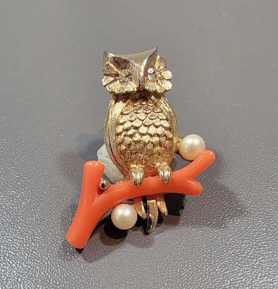 owl brooch rhinestones fake coral real look jewelry