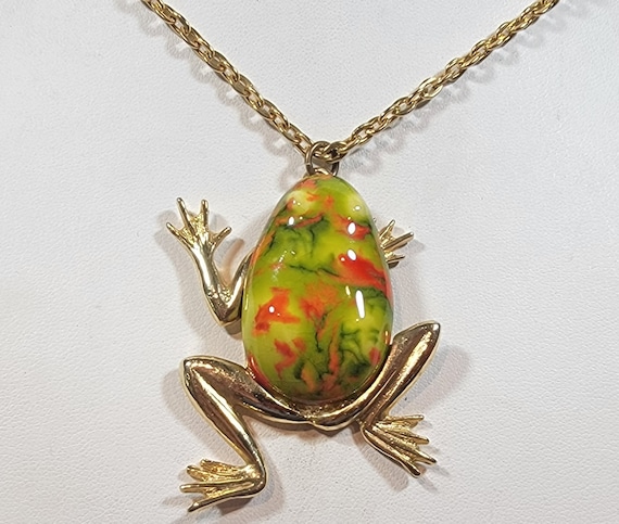 14 Karat Yellow Gold Diamond Frog Necklace - 001-165-13000366