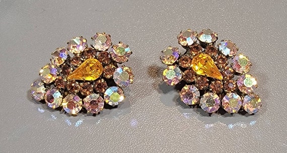 clip on earrings teardrop shape amber aurora borealis topaz