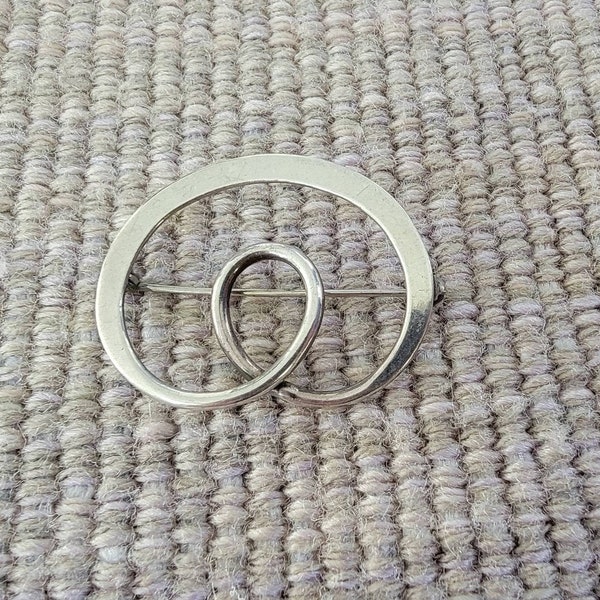 Love Knot Brooch Etsy