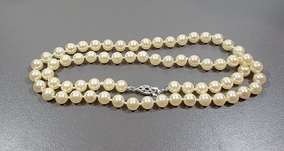 wedding necklace cream faux pearl strand vintage