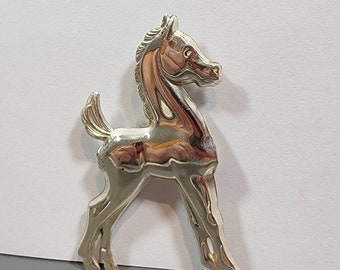 Horse brooch cute sterling silver foal