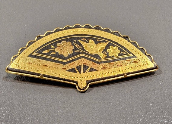 Bird brooch Spain souvenir Fan shape brooch damascene metal inlay birds