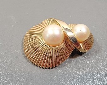 majorica brooch gold tone metal faux pearls large two pearls