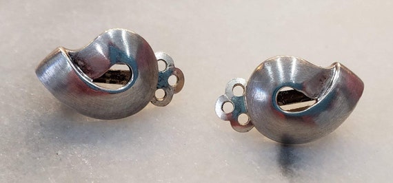 minimalist silver knot earrings simple modern shape sterling clip ons