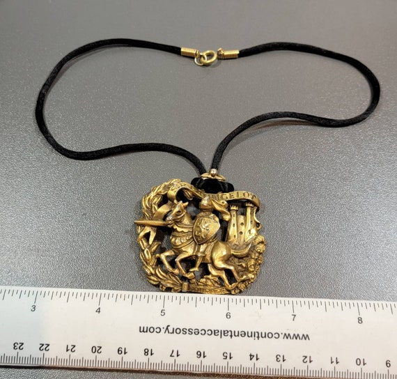 knight pendant gold tone sir launcelot necklace - image 1