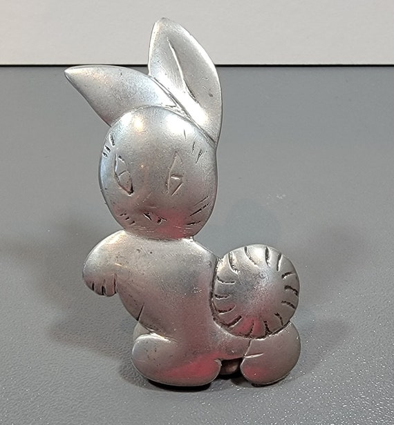 bunny brooch pewter easter rabbit