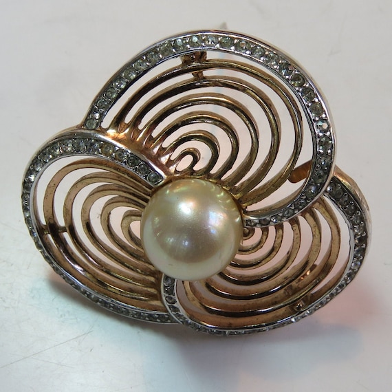 Trifari Pearl Brooch Large Trifoil RETRO - image 7