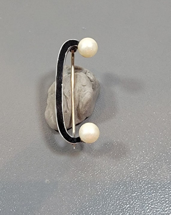 initial brooch sterling silver cultured pearls and black enamel