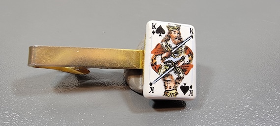 Tie bar tie slide king of spades card gambler poker vintage porcelain