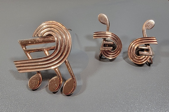 music notes brooch and earrings nettie rosenstein