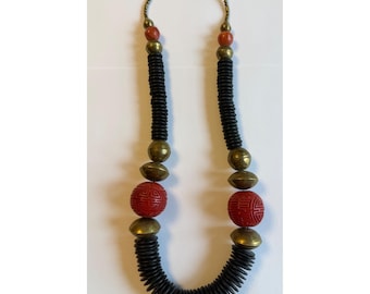 Collana vintage con perline Shou Heishi in ottone e cinabro intagliato, stile boho, 66 cm