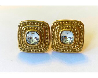 Orecchini a clip quadrati Givenchy Vintage Etruscan color oro con cristalli, Parigi NY