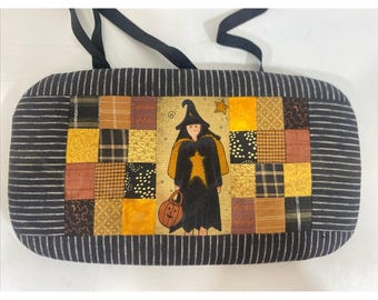 Coperchio per cestino trapuntato vintage Heart Of Dresden con patchwork a tema Halloween e strega, 1995
