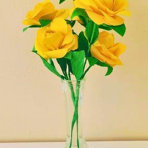 Roses en papier | Roses simples ou bouquet fabriqués à la main | Centre de table, Cadeau pour elle, Mariages, Décoration d'intérieur, Cadeau nuptiale de douche