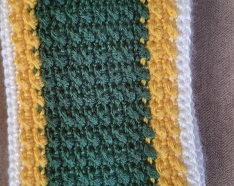 GREEN BAY PACKERS Scarf! Celebrate your Packers with this warm and beautiful scarf! Great scarf for outside and neck warmer. Great gift idea