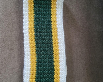 GREEN BAY PACKERS Scarf!  Celebrate your Packers with this beautiful warm scarf.  Great gift idea!  Winter Scarf for any outside occasion.
