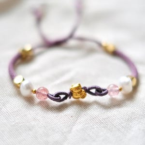 Lucky Cat Charm 24k 9999 Pure Gold Lucky Charm, Maneki Neko String Adjustable Bracelet, 0.15-0.2 g  gold 3D 24k Hongkong Gold Charm Bracelet