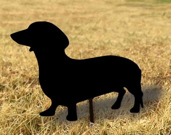 Estaca de jardín hecha a mano para perro salchicha: Arte conmemorativo de metal para perro salchicha