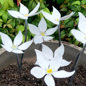 Jasmine artificial metal flowers restore life to empty pots - 8 bright colorful blooms no watering - multiple base sizes from 4&quot; up to 14&quot;