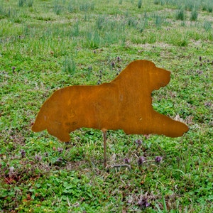 Labrador laying yard stake  - 11x6 - Metal Labrador Retriever garden - Rusty Lab metal art - memorial lab pet loss - Lab patio stake rusted