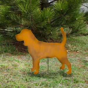 Metal beagle garden stake - handmade beagle - Beagle dog outdoor art - Rusty beagle marker - Beagle flowerbed decor - Beagle memorial stake
