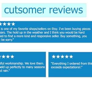 Pu&ograve; includere: Immagine di recensioni dei clienti con valutazioni a cinque stelle. Il testo recita "cutsomer reviews" in alto. Tre riquadri rettangolari blu mostrano testimonianze dei clienti sulla qualit&agrave; e sul servizio del negozio.