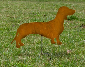 Dachshund garden stake - Dotson outdoor home decor - Rusted metal Dachshund - Wiener Dog metal garden stake - Wiener dog on a stick