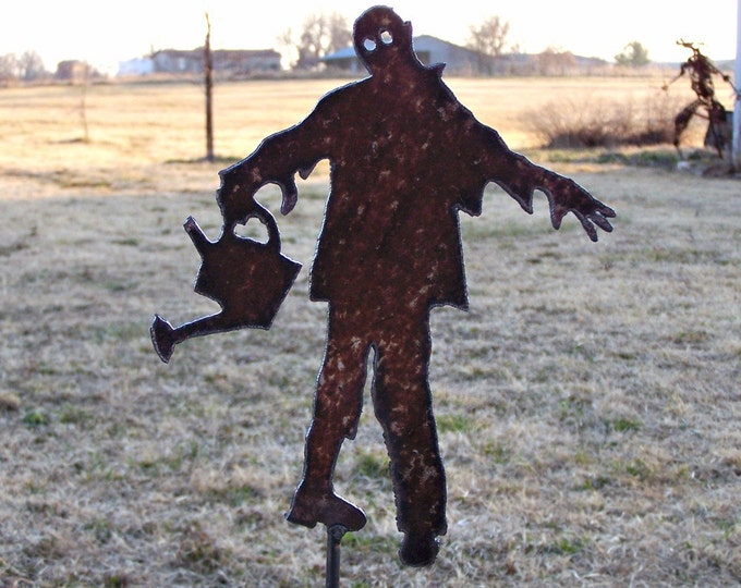 Rusted Metal Zombie Garden Stake - Undead Gardener Yard Art