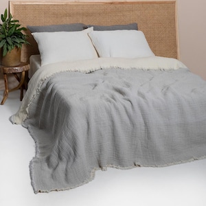 Organic Cotton Comforter - 8-Layer Thick Boho Quilt, King/Queen for winter
