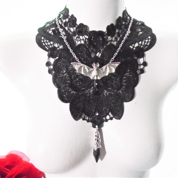 Lily Munster Bat Necklace ~ Bat Necklace ~ Halloween ~ Black Crystal Pendant ~ Vampire ~ Gothic Choker ~ Gothic Necklace ~ Gothic Girl