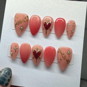 Custom Press on Nails
