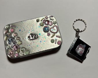 sweets tin & mirror keychain bundle