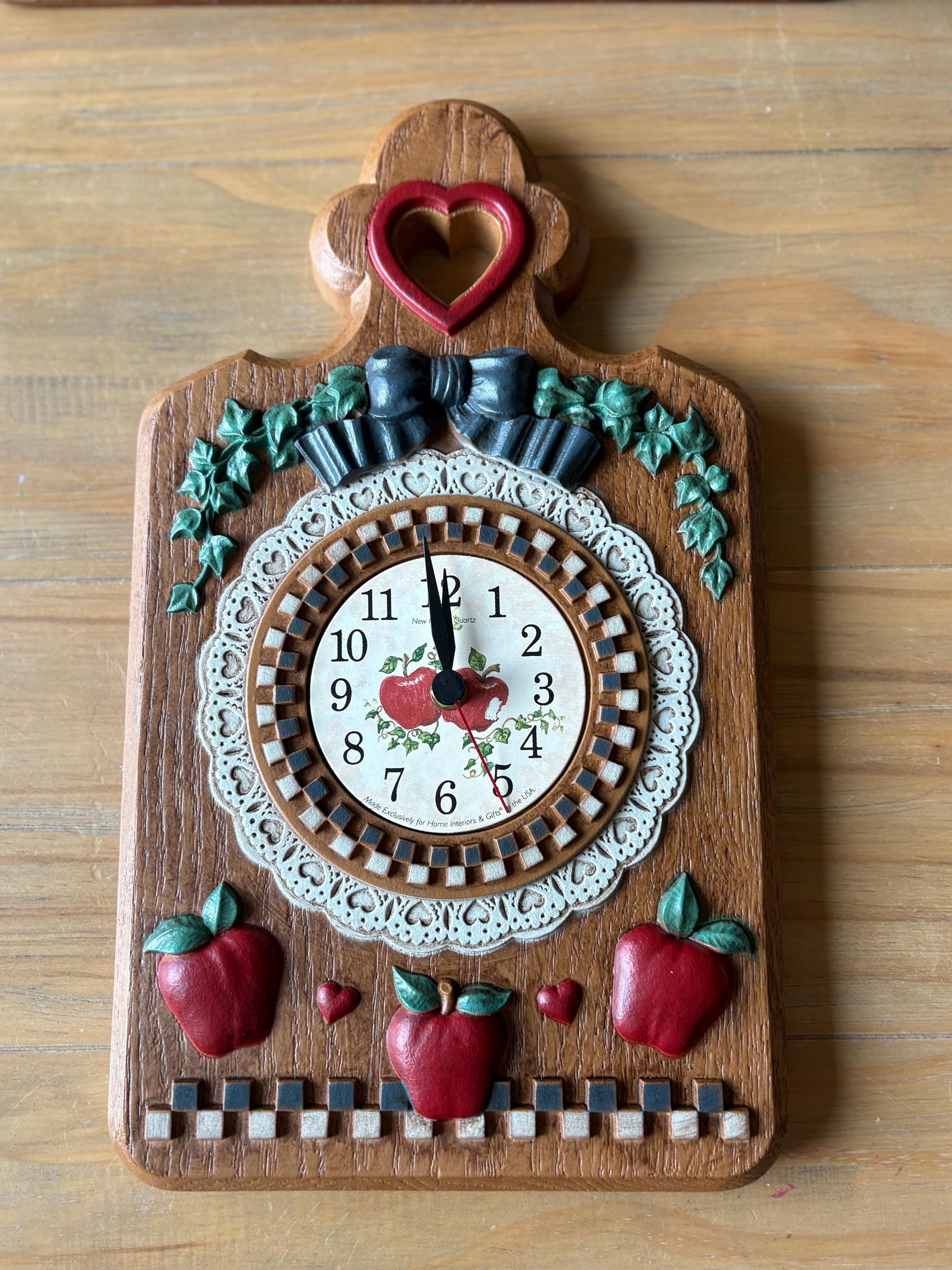 Vintage Apple Wall Clock - Etsy Canada