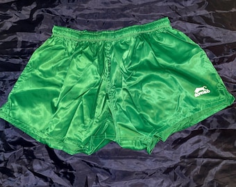 NIB Vintage Bottle Green Buffalo Sports Nylon Satin Soccer Shorts Tie Waist 42 XL