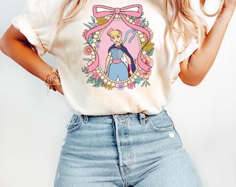 Camiseta Bo Peep con estampado floral — Camiseta Coquette Bow de Toy Story, Conjunto para mujer de los parques Disney, Regalo de Magic Kingdom para ella