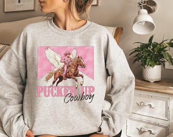PUCKER UP COWBOY ビッグシルエット スウェット アイボリー Pucker up Cowboy Sweatshirt, Cowgirl Pucker up Valentines Day