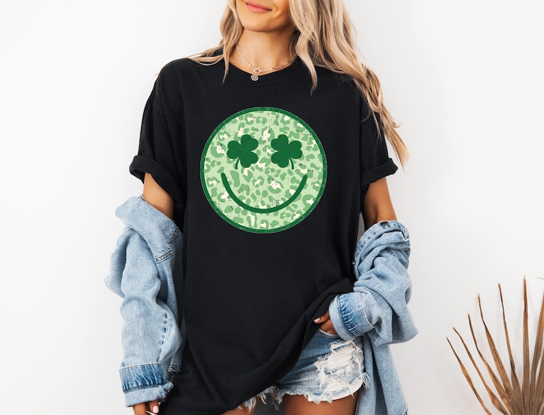 Shamrock Smile St Patrick's Day Shirt, Matching St Patrick' s Day Shirts, St Patty's Day, Irish Shirt, Happy Clover Face Tees, Lucky Shirt image 3