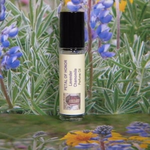 PETAL Of HONOR Natural Perfume Oil, Lavender Chamomile Perfume Oil. Aromatherapy Oil, Lavender Chamomile Roll On Cologne Oil Perfume Oil