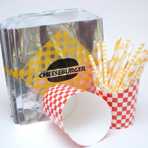 Vintage Style Foil Paper Lined Jumbo Cheeseburger Bags - Yellow and Black Checkered - Gusseted 6-1/2 x 1-1/2 x 7-3/4 Inches - set of 25