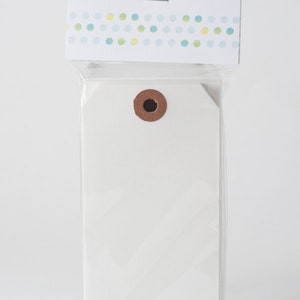 Grandes étiquettes en papier d'expédition - étiquettes volantes blanches vierges - étiquettes volantes renforcées - 2 3/8 x 4 3/4 - lot de 25