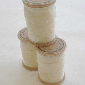 Rayon Binding Tape - 1/2 Inch Wide - 10 Yds Cream on Wooden Spool - Packaging and Gift Ribbon