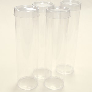 Large Clear Plastic Scalloped Container 3 1/4in x 7 1/2in