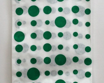 Set of 25 - Traditional Sweet Shop Green Dots Paper Bags - 7 x 9 New Style