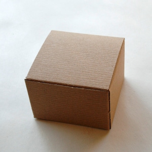 Boîtes à cadeaux Kraft brun bricolage - lot de 150 - Perfect avec ficelle ou ruban adhésif déco - emballage - 3 x 3 x 2 pouces